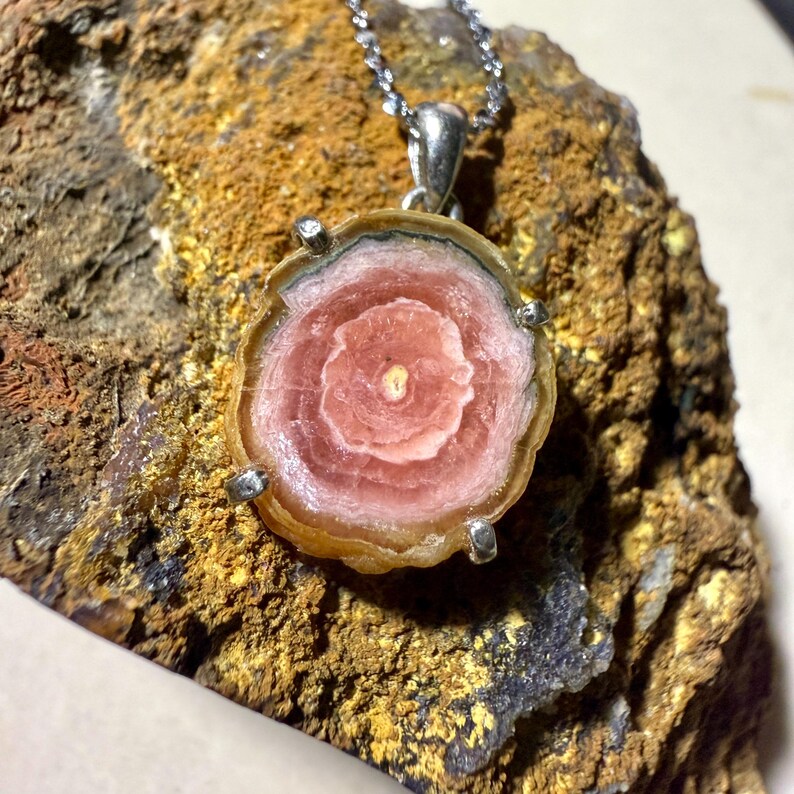 Rhodochrosite Sterling Silver Edge Pendant,Handmade silver ornamentsred rhodonite cabochon