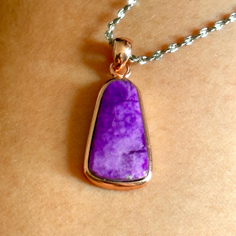 Kite Sugilite Pendant Necklace: Gold Plated 925 Silver, Handmade