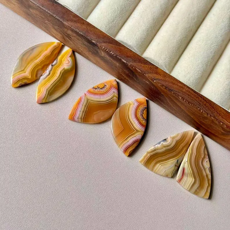 Mexican Laguna Lace Agate Polished Cabochon - Handcrafted Natural Gemstone from Chihuahua, Mexico